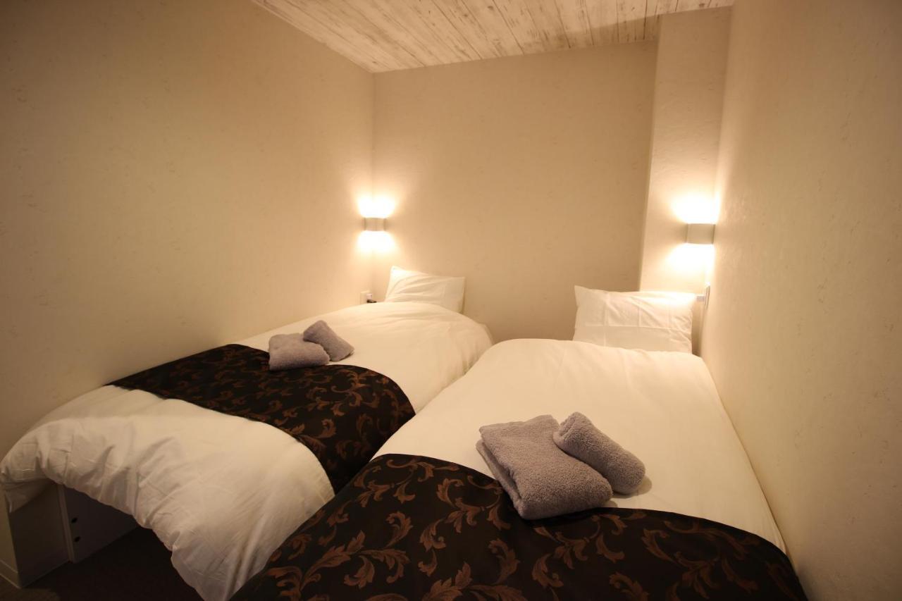 Namba West Saika Apartment Osaka Ngoại thất bức ảnh