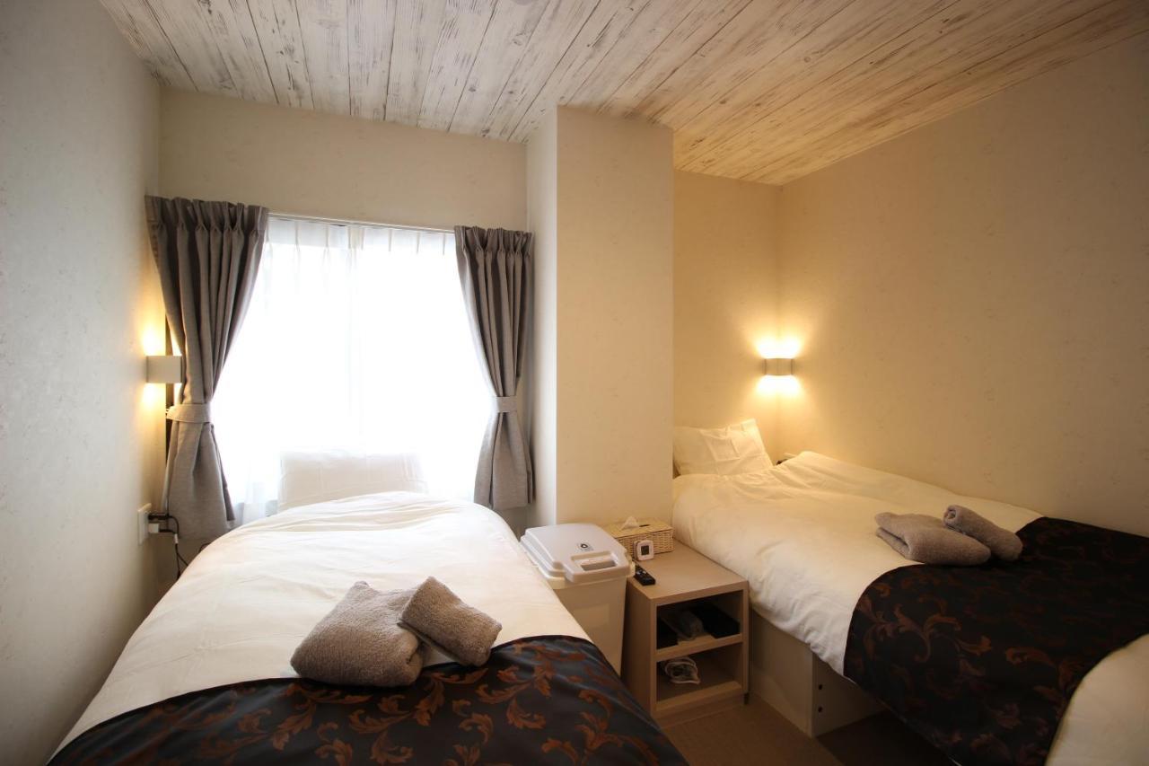 Namba West Saika Apartment Osaka Ngoại thất bức ảnh