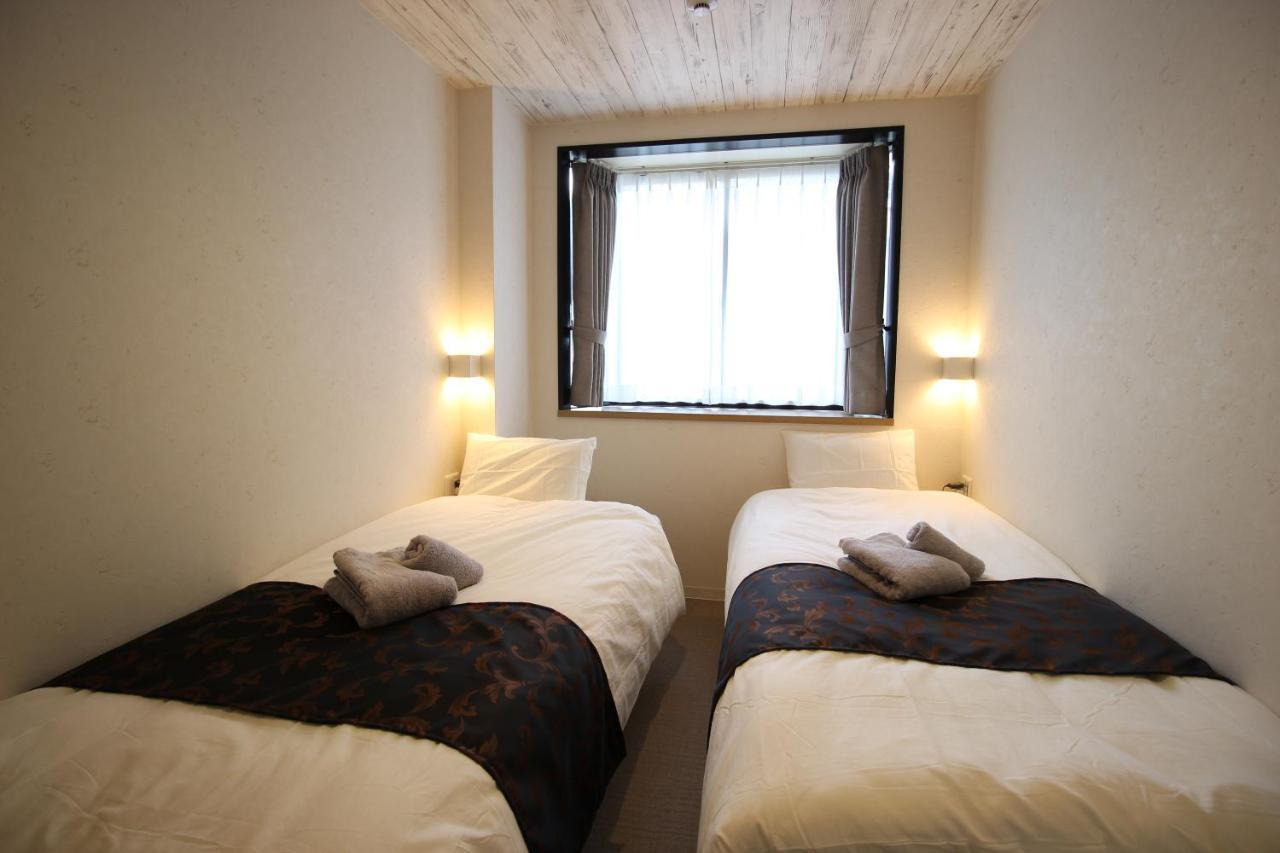Namba West Saika Apartment Osaka Ngoại thất bức ảnh